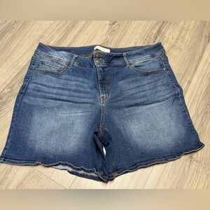 Cato Women's Blue Jean Shorts